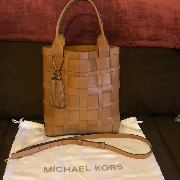 michael kors vivian tote